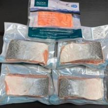 紐西蘭帝皇三文魚柳 （腩位）